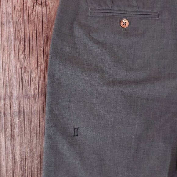 Kit And Ace Womens Size 8 Gray Bermuda Career Shorts Wool Silk Blend - Picture 11 of 15